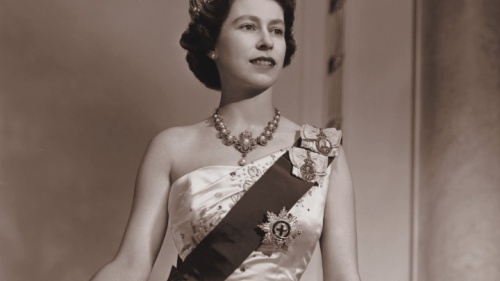La jeune reine Élizabeth II