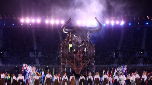 Les images de la cérémonie d'ouverture des Jeux du Commonwealth 2022, dont une bête géante, sont largement inspirées de l'Apocalypse. 