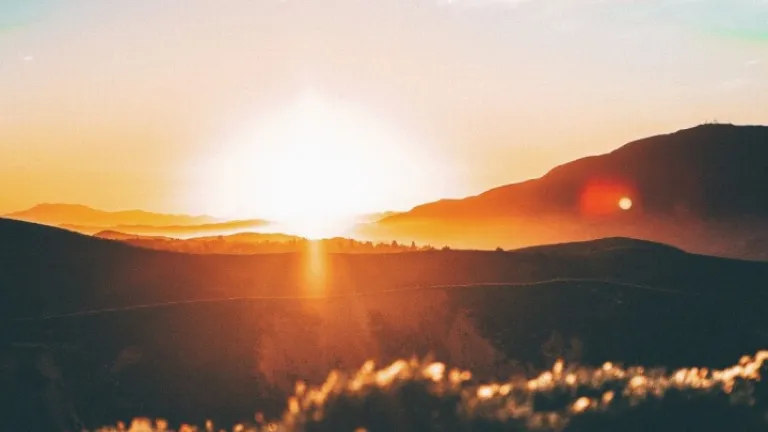 Un beau lever du soleil