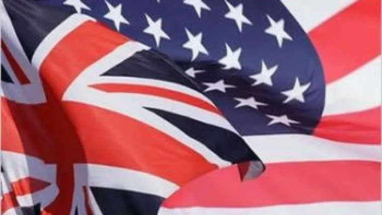 Les ennuis financiers s’accumulent pour la Grande-Bretagne et les États-Unis Les ennuis financiers s’accumulent pour la Grande-Bretagne et les États-Unis