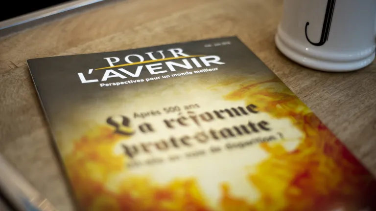 Pour l'Avenir : Perspectives pour un monde meilleur pour-l-avenir-préface-mai-juin-2018