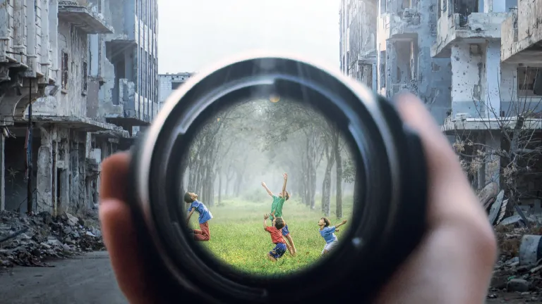 Couverture adaptée de la revue