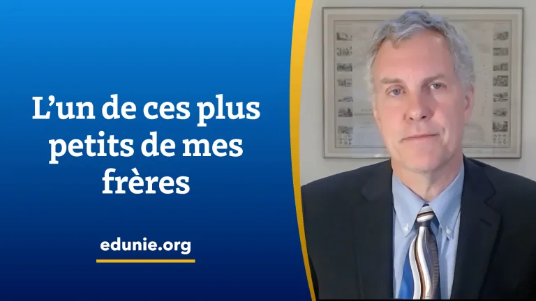 L-un-de-ces-plus-petits-de-mes-frères