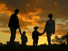 La-famille-divine