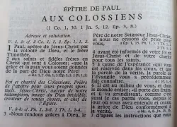 Bible ouverte sur le livre des Colossiens